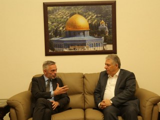دبور يلتقي رئيس البعثة الدولية للصليب الاحمر في لبنان