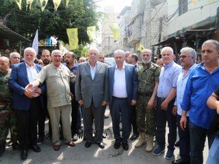 العالول يزور مخيم عين الحلوة متفقداً ابناء شعبنا