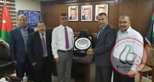 أبو كشك يطلع ممثل الاتحاد الأوروبي على البرامج والمشاريع البحثية في الجامعة