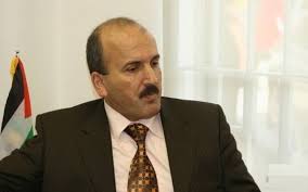 دويكات: آن الأوان للعودة إلى الشعب لاختيار من يمثّله