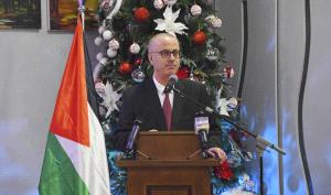 الحمد الله: على "حماس" أن تبادر وتعتذر عن الاعتداء على تلفزيون فلسطين كونها سلطة الأمر الواقع