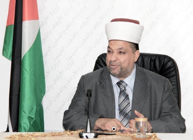 ادعيس في توجيهاته لخطباء الجمعة: أقصانا وأسرانا ثوابت مشروعنا الوطني