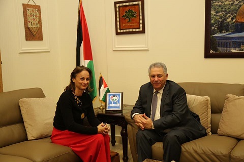 دبور يبحث مع ممثلة الـ"يونسيف" تعزيز التعاون