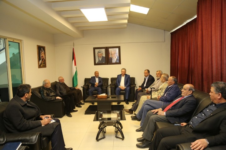 دبور يستقبل وفد الاتحاد العام لنقابات عمال فلسطين