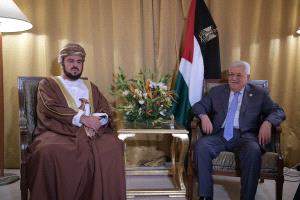 الرئيس يستقبل نائب رئيس الوزراء العماني