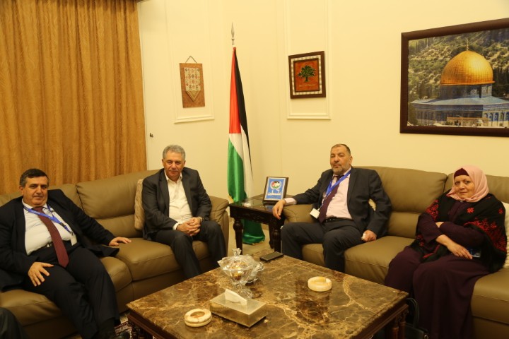 دبور يستقبل رئيسي بلدية الخليل وبيت لحم