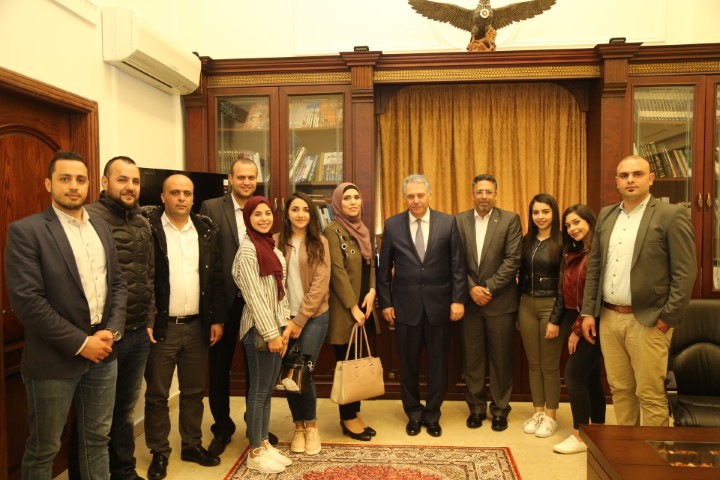 دبور يستقبل الفائزين الفلسطينيين في مسابقة المحكمة العربية الصورية السادسة