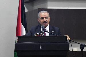 اشتية: الأولوية لعائلات الشهداء والأسرى لو بقي معنا قرش واحد