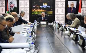 اشتيه في مستهل جلسة الحكومة: توفير دفعات جديدة لمساعدة مستشفيات القدس هذا الأسبوع