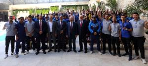 اشتية يلتقي بأطفال نادي "تشامبيونز" من قطاع غزة