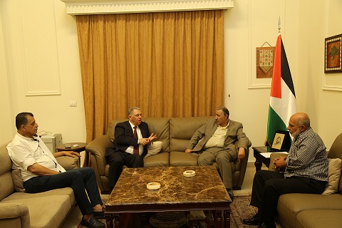 دبور يستقبل مسؤول الجبهة الشعبية لتحرير فلسطين -القيادة العامة