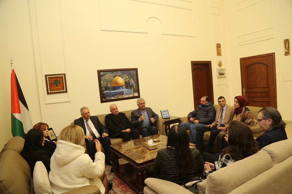 دبور يستقبل وفداً حقوقياً