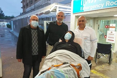 الأسير ماهر الأخرس يتنفس الحرية