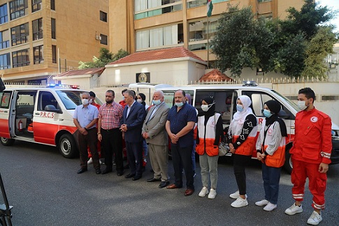 صندوق "وقفة عز" يتبرع بسيارتي اسعاف لمستشفى الهمشري