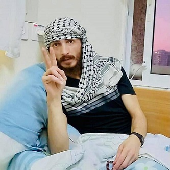 24  الف أميركي يطالبون عبر عريضة بالإفراج عن الأسير الغضنفر أبو عطوان