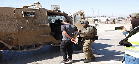 جنين: الاحتلال يعتقل مواطنا وثلاثة من أبنائه من عانين وثلاثة شبان من يعبد