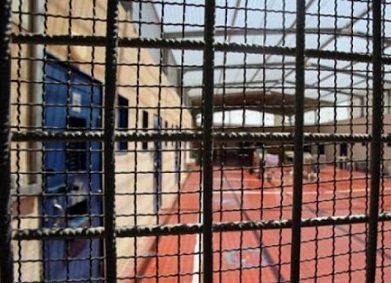 هيئة شؤون الأسرى: 8 أسرى إداريين يواصلون إضرابهم المفتوح عن الطعام