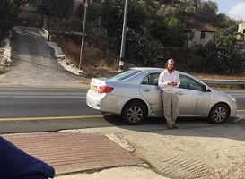 مستوطن يهاجم مدرسة بنات اللبن الشرقية ويحاول الاعتداء على هيئتها التدريسية