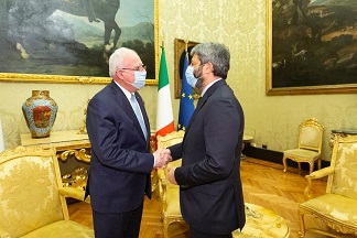 المالكي يطلع رئيس البرلمان الإيطالي على انتهاكات الاحتلال ومستوطنيه