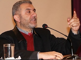 وزير العمل اللبناني يصدر قرارا بالسماح للاجئين الفلسطينيين بممارسة المهن المحصورة على اللبنانيين