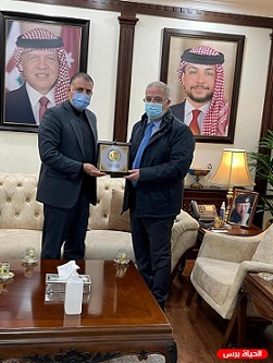 وزير النقل والمواصلات يبحث مع نظيره الأردني متابعة تنفيذ الاتفاقيات الموقعة