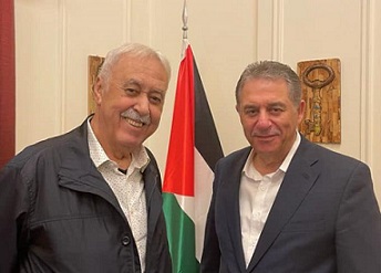 بسم الله الرحمن الرحيم  من المؤمنين رجال صدقوا ما عاهدوا الله عليه فمنهم من قضى نحبه ومنهم من ينتظر 