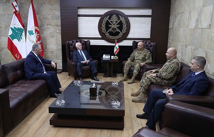 الاحمد يلتقي قائد الجيش اللبناني