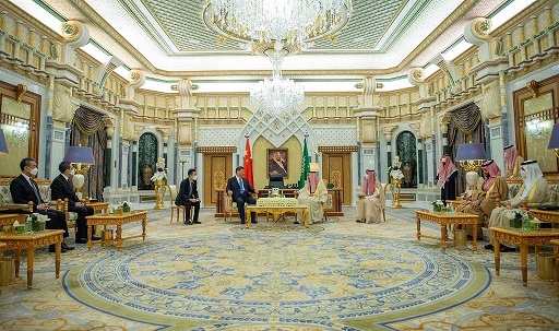 السعودية والصين تؤكدان ضرورة إيجاد أفق حقيقي يكفل إقامة دولة فلسطينية مستقلة على حدود 67