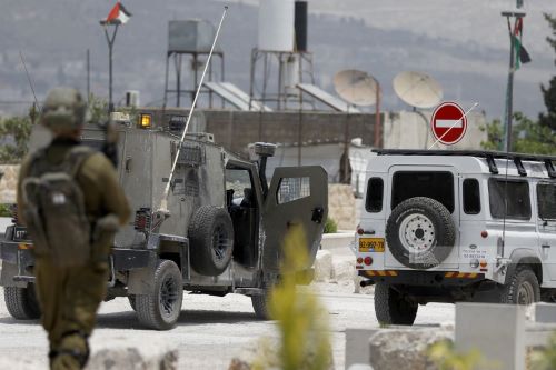 انتهاكات الاحتلال: إصابات واقتحامات واعتداءات للمستوطنين