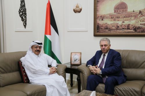 دبور يستقبل السفير القطري في لبنان