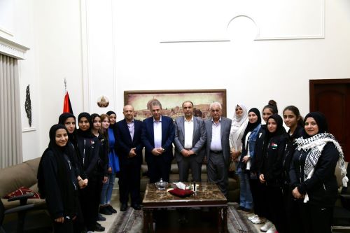 دبور يلتقي منتخب صبرا وشاتيلا لكرة القدم للفتيات