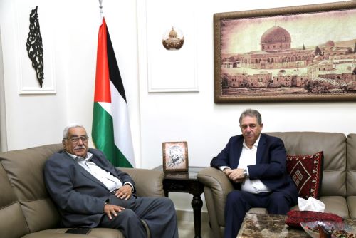 دبور يلتقي المنسق العام لتجمع اللجان والروابط الشعبية معن بشور