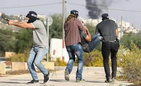 قوة إسرائيلية خاصة تختطف ثلاثة أشقاء من قطنة