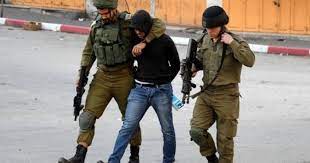 الاحتلال يعتقل ثلاثة مواطنين ويصيب أحدهم بالرصاص في صيدا شمال طولكرم