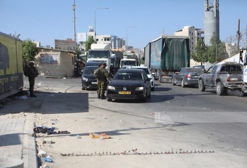 تواصل انتهاكات الاحتلال: اعتقالات واستمرار حصار قرى واعتداءات المستوطنين