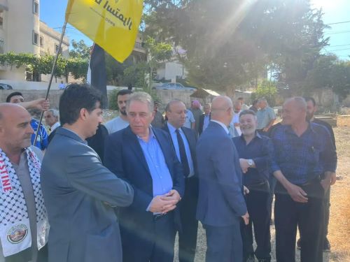 الرئيس الفلسطيني يشارك بتشييع طلال سلمان بإكليل من الزهر والسفير دبور يقدّم التعازي بإسمه