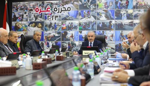 رئيس الوزراء: شعبنا لن يترك أرضه وسيُفشل المشاريع التصفوية كما أفشلها من قبل