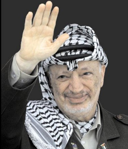 الرئيس في الذكرى التاسعة عشرة لاستشهاد القائد الرمز ياسر عرفات: سنحافظ على إرث الشهيد ياسر عرفات ولن