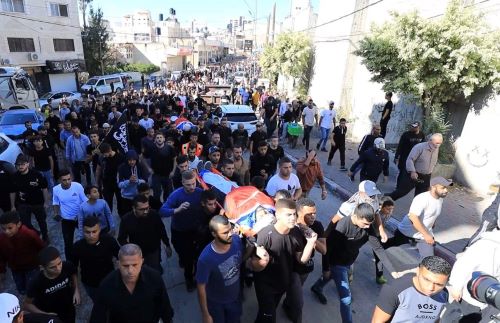 تشييع جثامين الشهداء السبعة في مخيم طولكرم