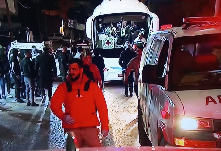 الدفعة السابعة: الاحتلال يفرج عن 30 معتقلا بينهم 22 طفلا و8 معتقلات