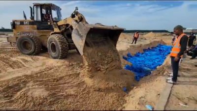 دفن 100 جثمان سرقها الاحتلال من مناطق متفرقة من غزة في مقبرة جماعية
