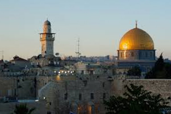 19 شهيدا و461 حالة اعتقال و68 عملية هدم وتجريف بمحافظة القدس في ثلاثة أشهر