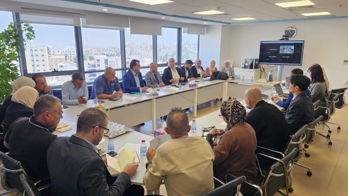 أبو هولي: تحسين أوضاع المخيمات وتعزيز صمود اللاجئين في ظل حالة الاستهداف تمثل أولى الأولويات