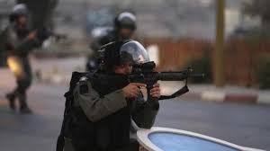 الاحتلال يمنع المصلين من الوصول إلى المسجد في كفر قدوم شرق قلقيلية