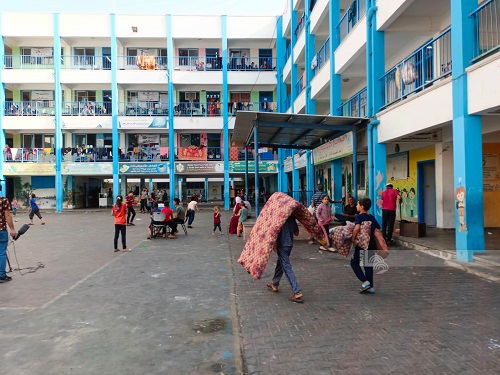 "التربية": 12.943 طالبا استُشهدوا و490 مدرسة وجامعة تعرضت للقصف والتخريب منذ بداية العدوان