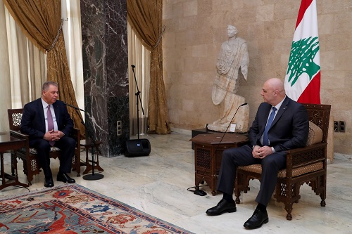 الرئيس اللبناني يلتقي السفراء العرب في لبنان برئاسة عميد السلك الدبلوماسي العربي السفير اشرف دبور