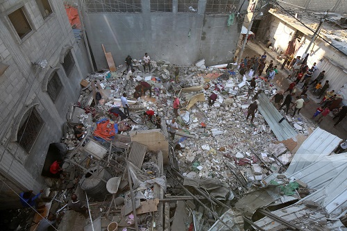 7 شهداء في قصف الاحتلال منزلا في بيت لاهيا