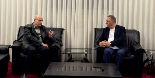 السفير دبور يلتقي الامين العام للجبهة الديمقراطية فهد سليمان