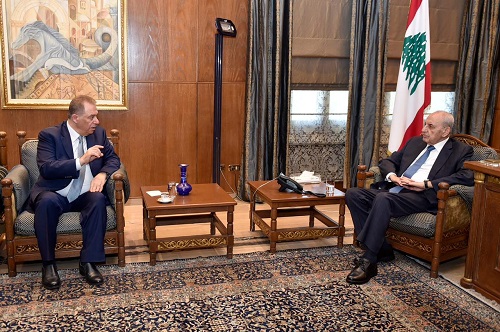 رئيس مجلس النواب اللبناني نبيه بري يستقبل السفير دبور في زيارة وداعية