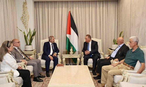 السفير دبور يستقبل  رئيس مؤسسات المفتي الشهيد حسن خالد في زيارة وداعية